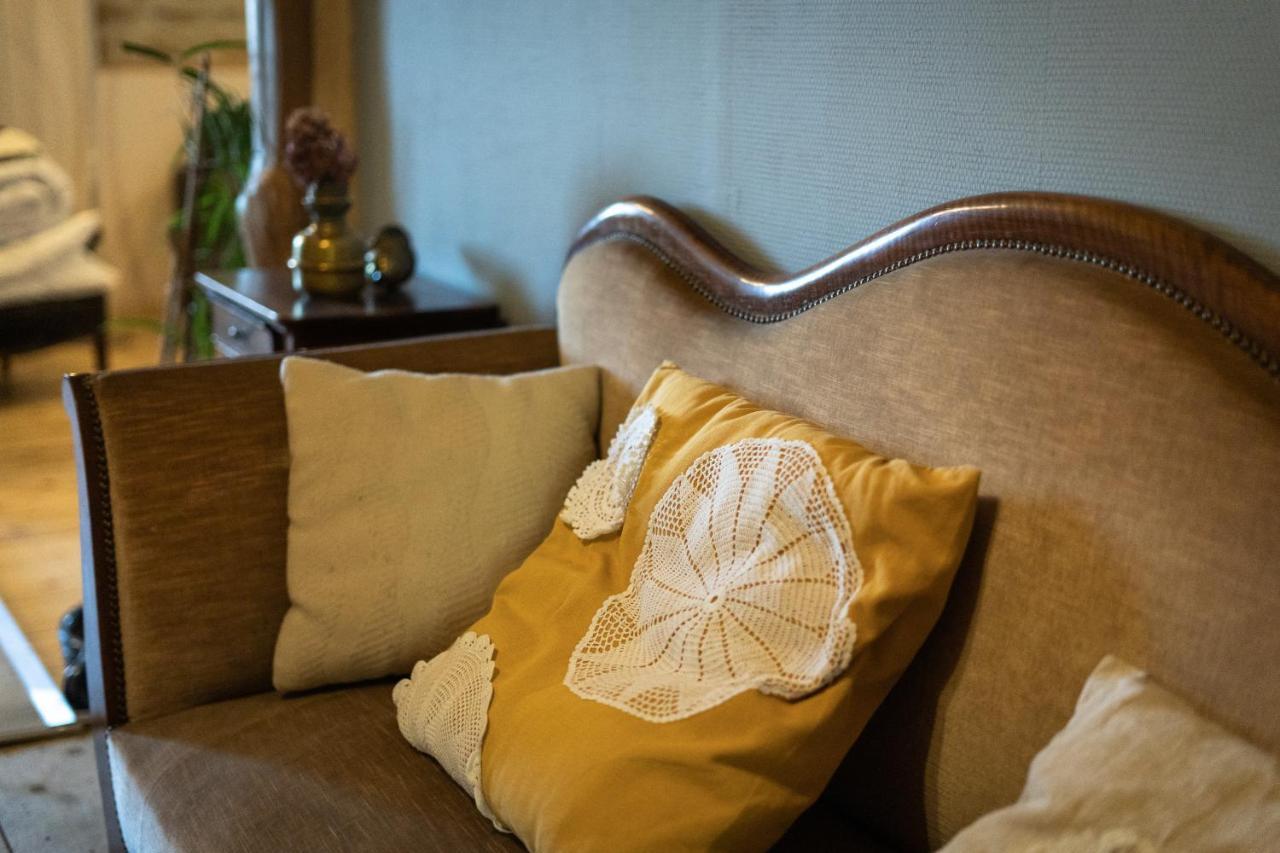 Appartement De Charme Dans Une Maison Isolee Presilly  エクステリア 写真