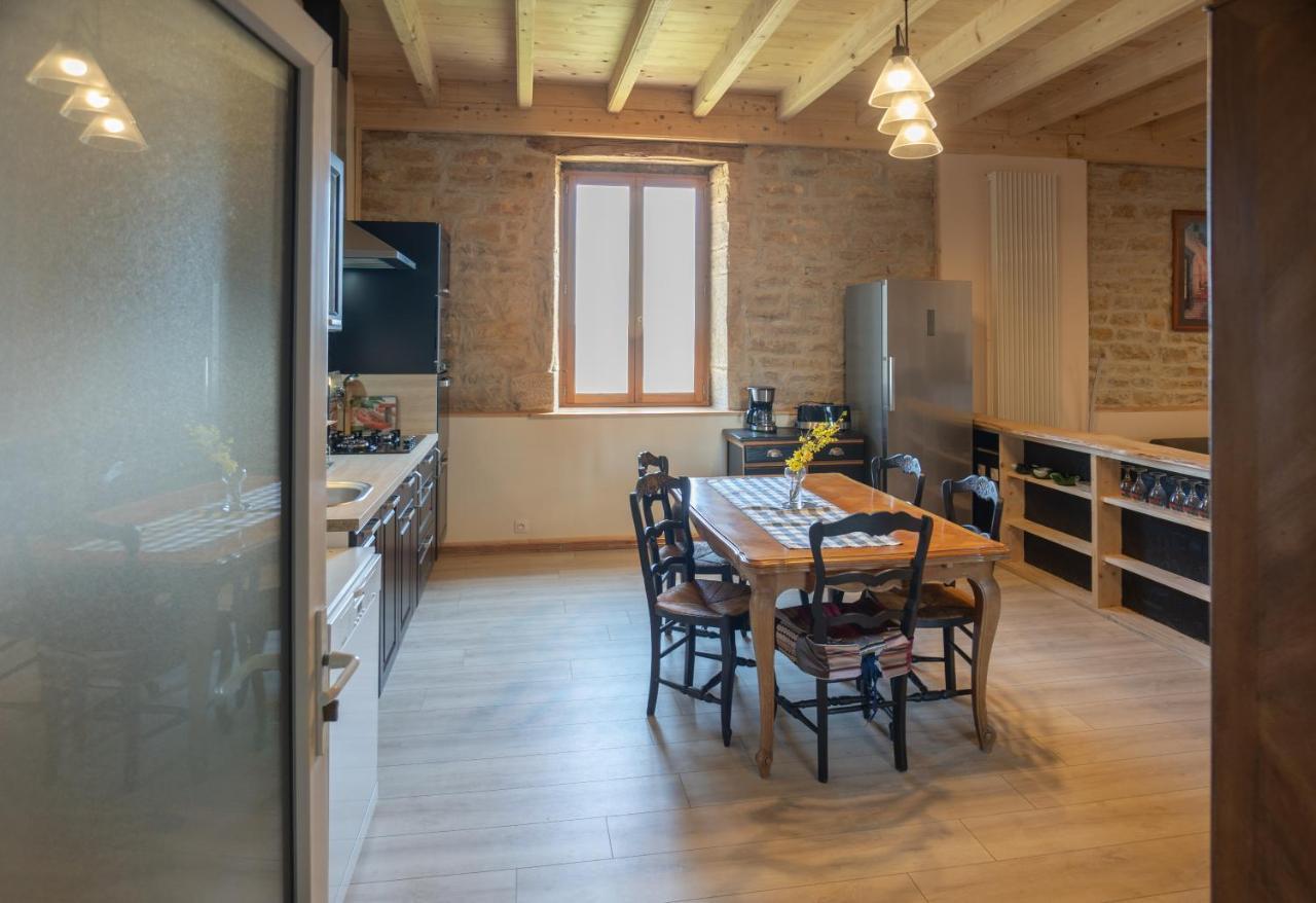 Appartement De Charme Dans Une Maison Isolee Presilly  エクステリア 写真